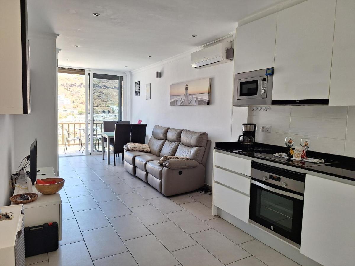 Solaris - Refurbished, Top Floor, Sea Views Porto Rico Exterior foto