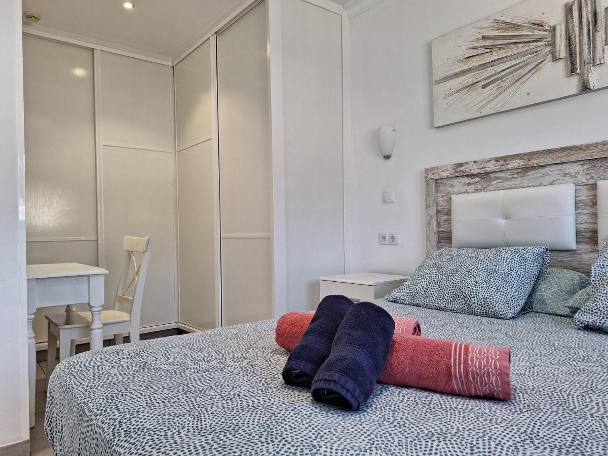 Solaris - Refurbished, Top Floor, Sea Views Porto Rico Exterior foto